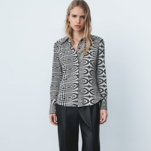 Zara Black/White Checkered Retro Stretch Knit Button Down Shirt Blouse, Sz Small - Picture 1 of 4